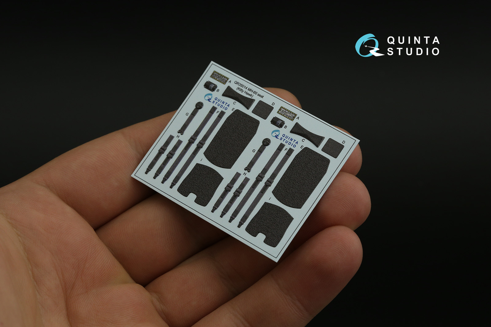 QD+35108 3D Декаль интерьера кабины MH-60L (KittyHawk)  (с 3D-печатными деталями)