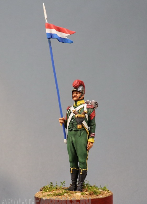 CHM-54232(М). 2-й орлоносец Хорватских временных пехотных полков, 1811-13 гг.  54 мм. Материал - белый металл. Chronos Miniatures