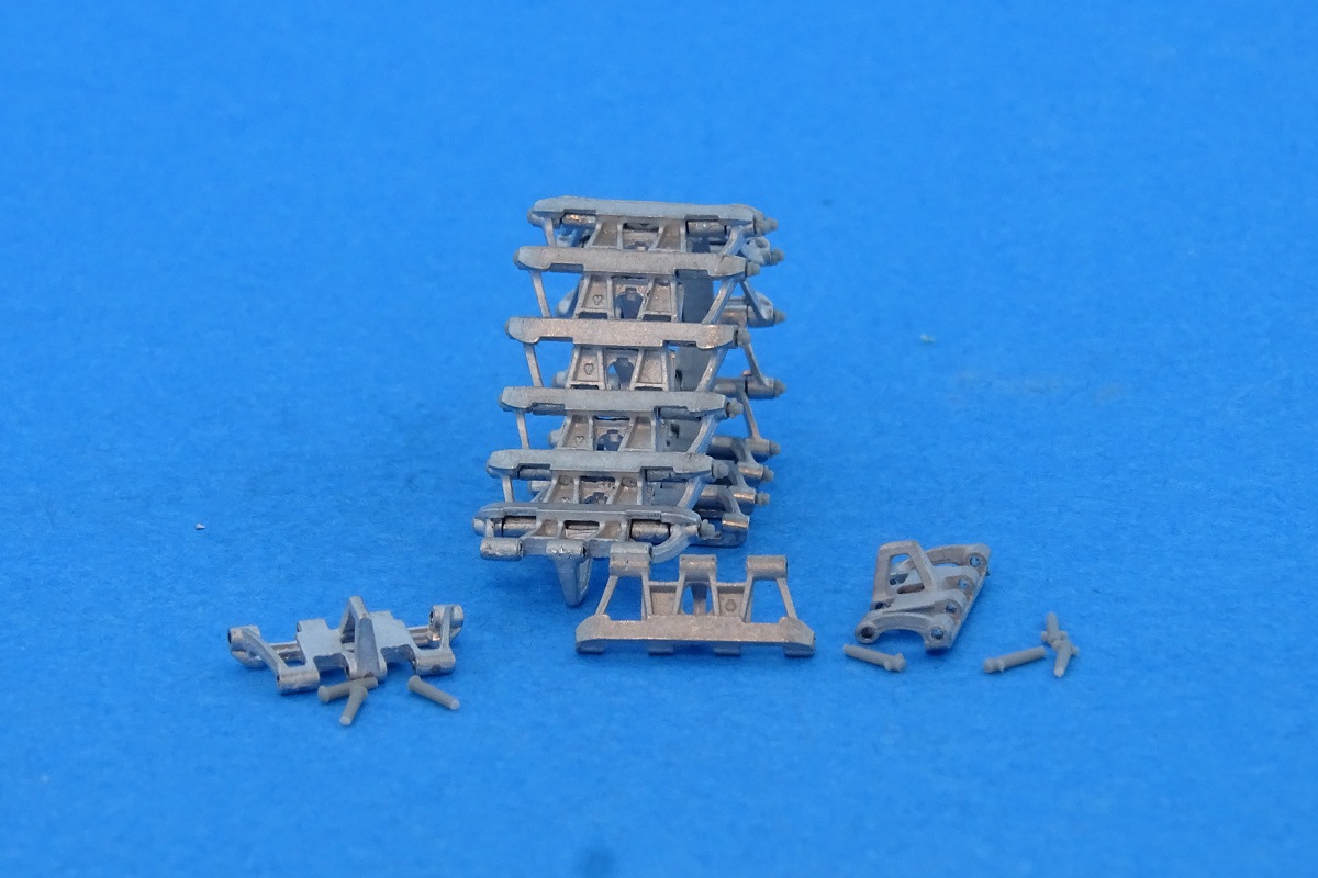 MTL-35015 Tracks for  Pz.Kpfw.III 380 mm  long-horne