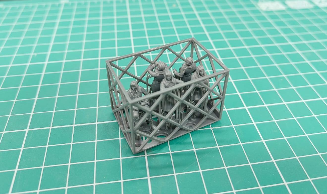 5084PK PRO KIT Советский тяжелый танк КВ-2 Arma Models