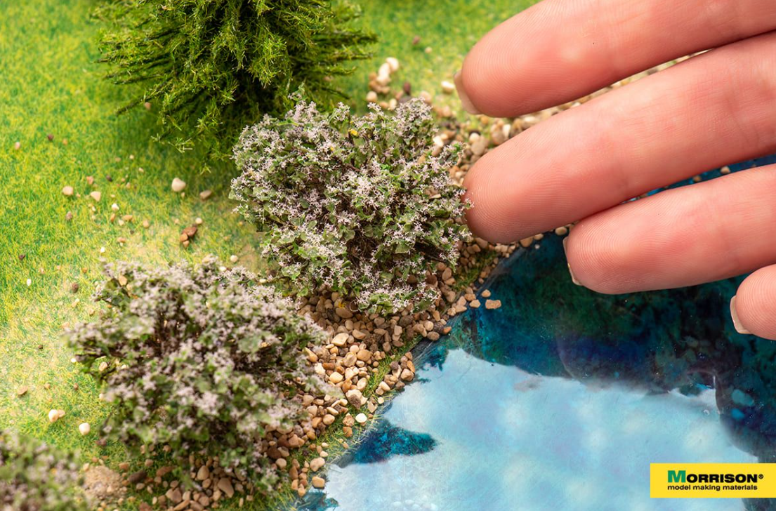 011kr009 Цветущие сиреневые кусты для макетов. Набор 3 шт.