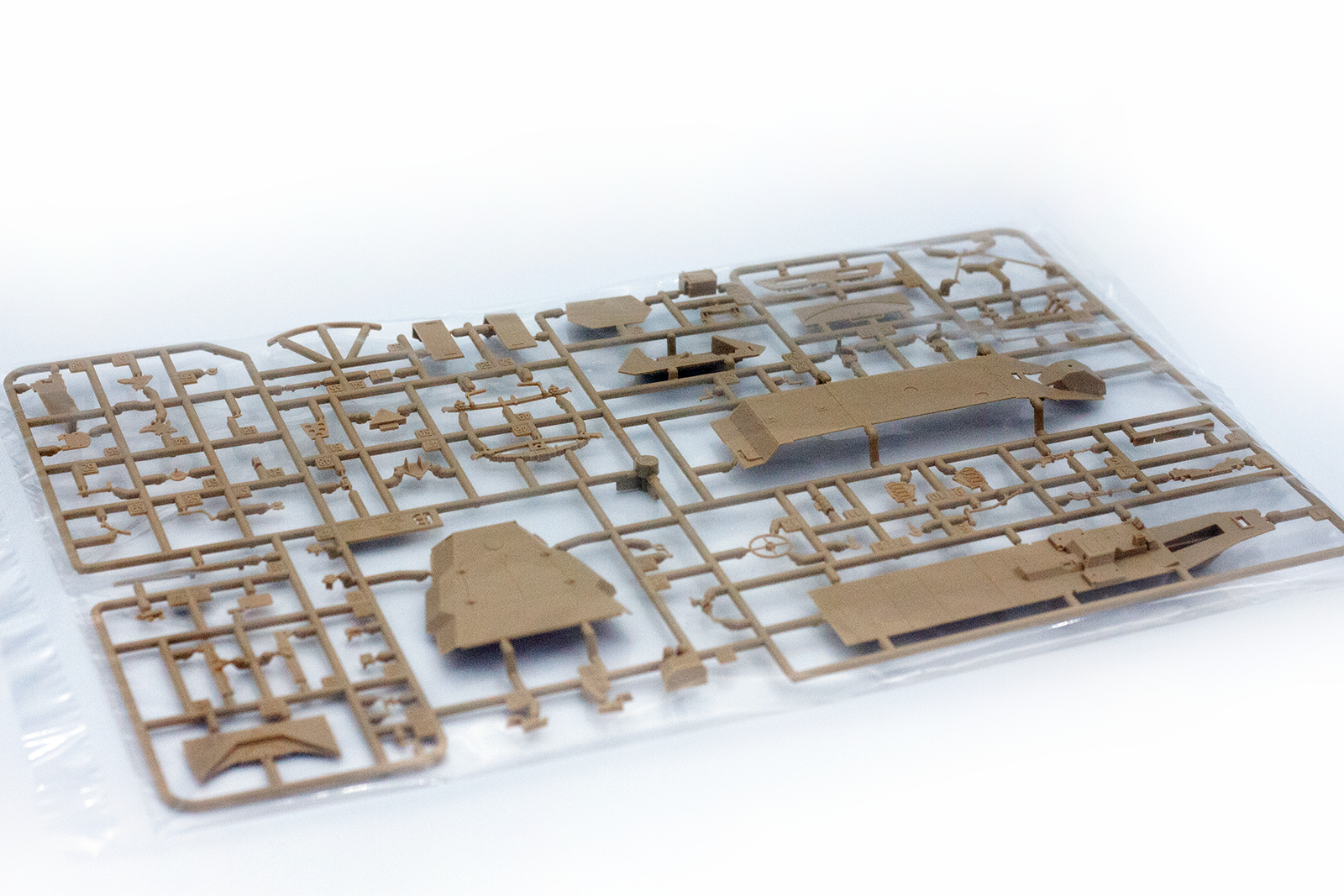 13540   Техника и вооружение  German Sd.kfz. 251/1 Ausf. C Academy