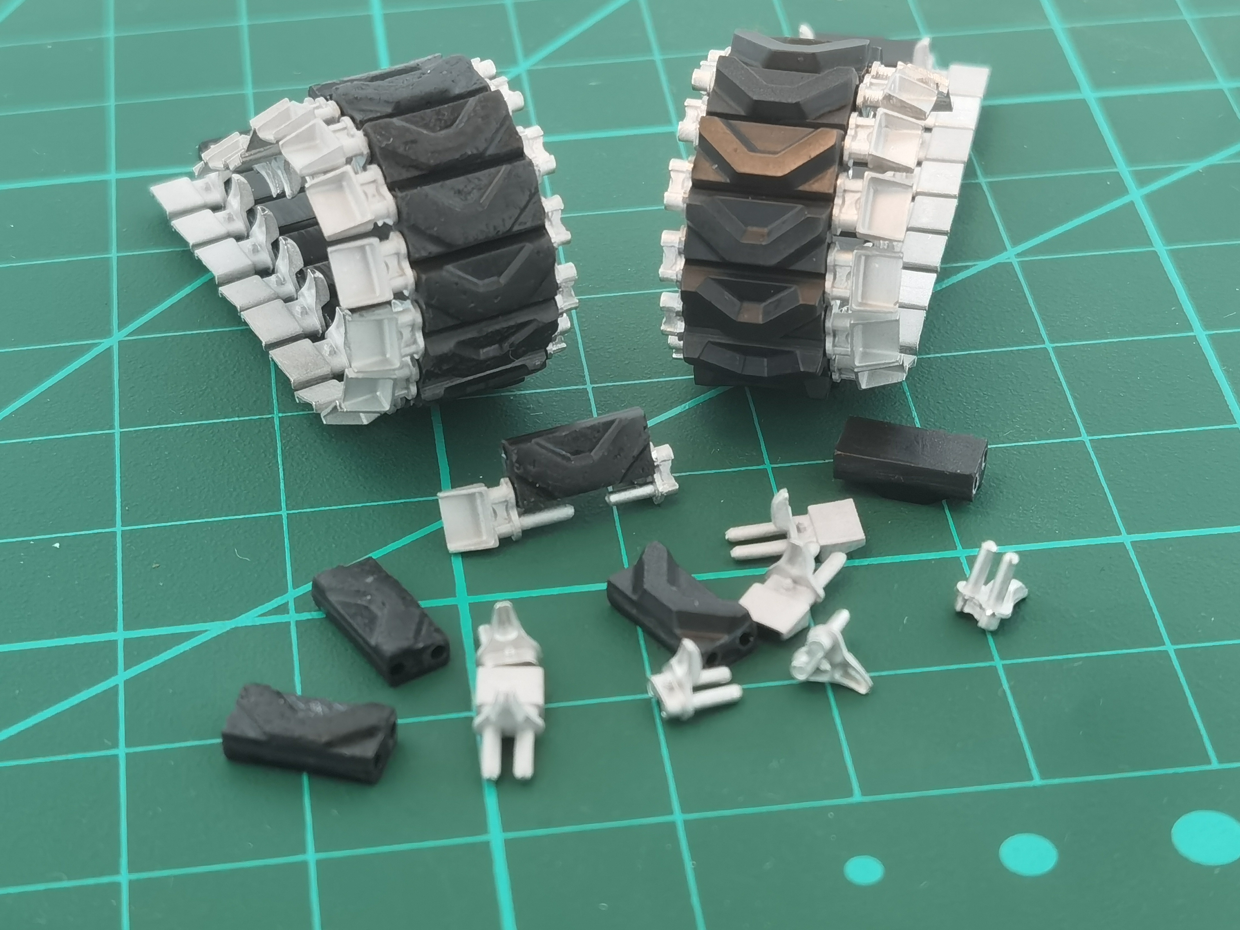 MTL-35322/311 Траки для  для  М4А3 (76) ШЕРМАН, тип T48 с изношенными резиновыми подушками и уширителями 