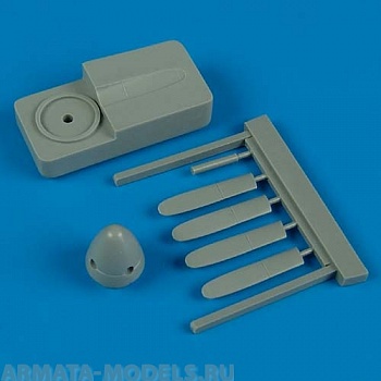 QB72292  P-51B/C/D Propeller w/Tool (Hasegawa) 1/72