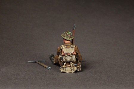 35138SOGA British infantryman at rest. SOGA Miniatures