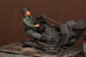 3559SOGA German antiaircraft gunner