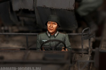 3560SOGA Driver for Sd.Kfz.10/4