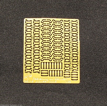 35015VM Фототравление Fastening on German pioeer tools