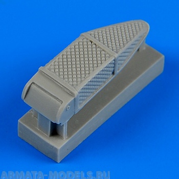 QB48588  IL-10 Oil Radiator 1/48