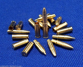 МРА 102-1 Выстрел УБР-365П с подкалиберным бронебойно трассирующим снарядом БР365П. В комплекте 2 выстрела