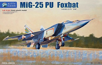 KH80136 Самолет Mig-25PU