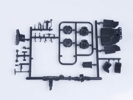 1030KIT Сборная модель Автокран ЛАЗ-690 (на шасси ЗИЛ-164) Start scale models (SSM)